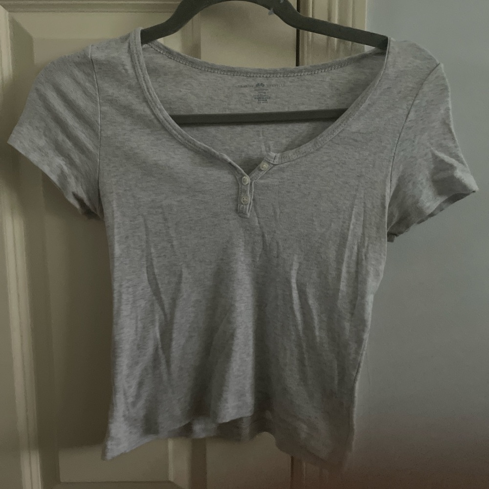 Brandy Melville Light Gray Crop Fitted Buttoned T-Shirt